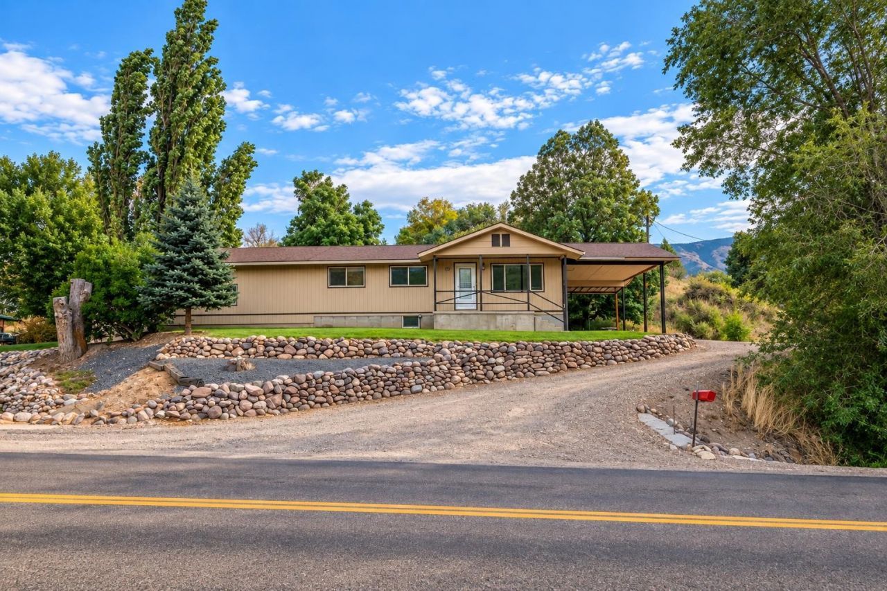 1750 N Inkom, Inkom, ID 83245 Main Photo