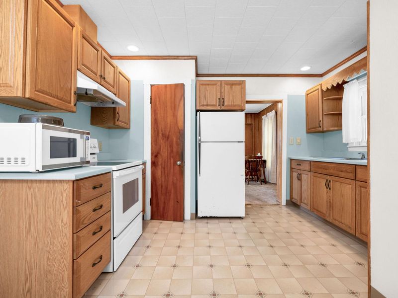 218 S Sandusky Street, Rushsylvania, OH 43347 Photo 9