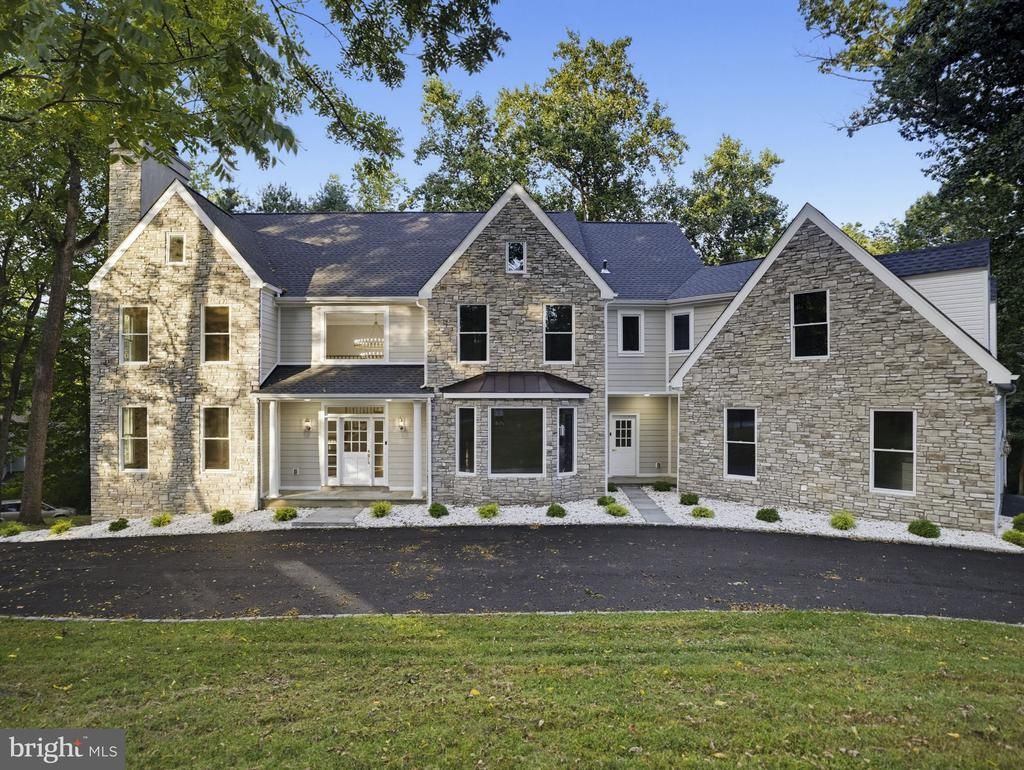 484 KING OF PRUSSIA ROAD, WAYNE, PA 19087