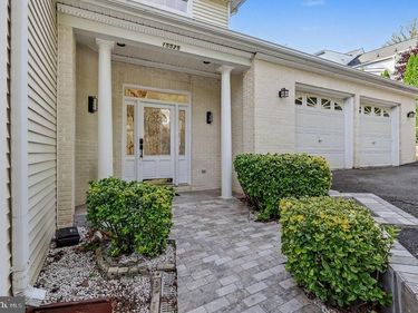 15525 YORKTOWN DRIVE, DUMFRIES, VA 22025