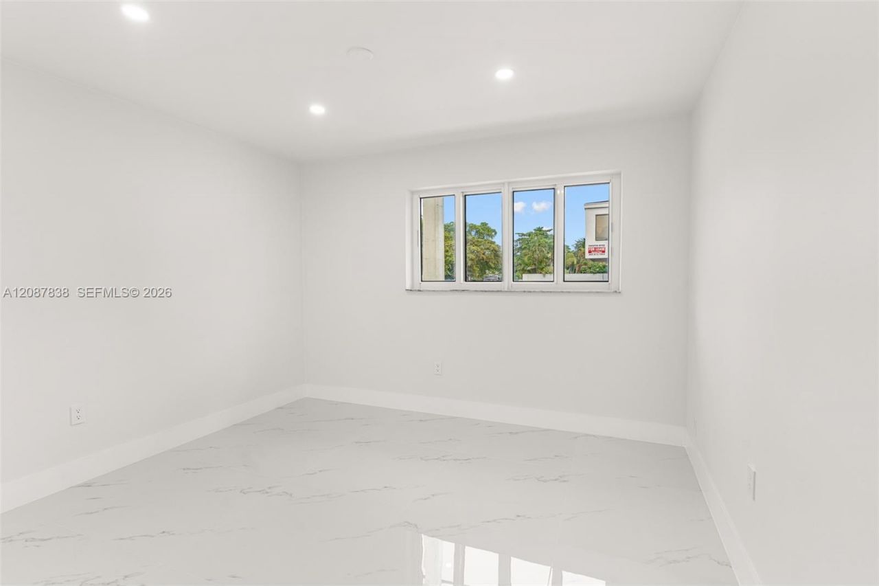 3900 SW 67th Ave, Miami, FL 33155 Photo