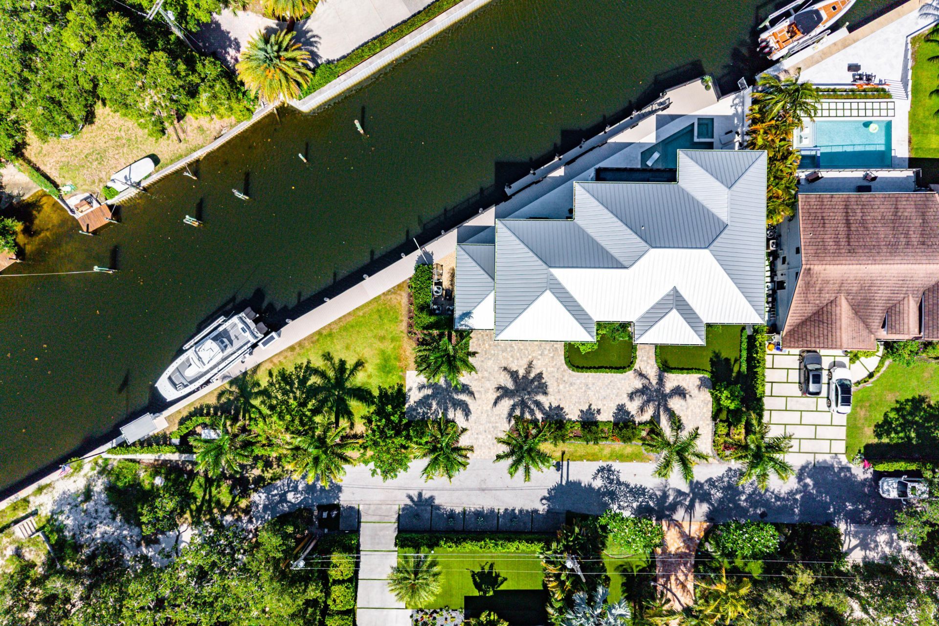 12898 S Shore Drive, Palm Beach Gardens, FL 33410 Photo
