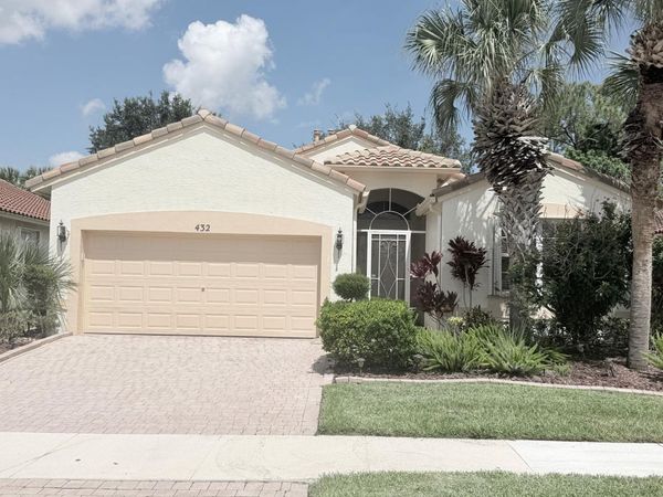 432 NW SUNVIEW Way, Port St. Lucie, FL 34986