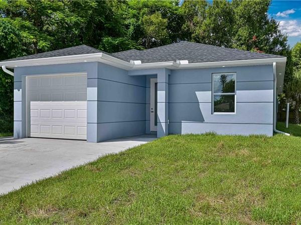 4338 Lexington AVE, FORT MYERS, FL 33905