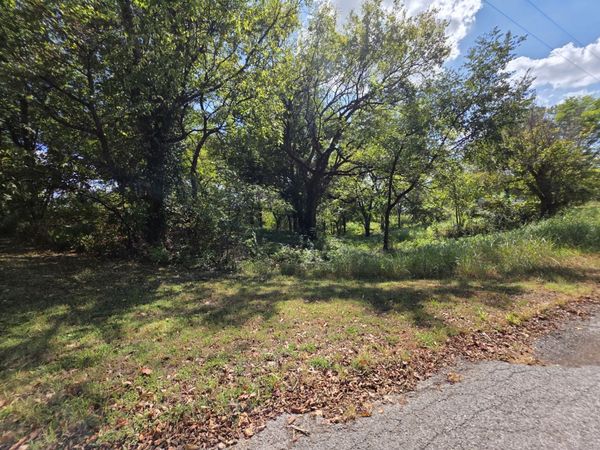 E Cliff View Drive , Vinita, OK 74301