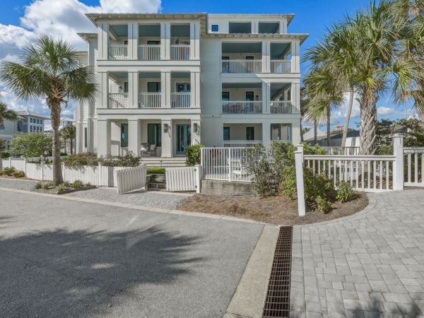 515 Beachside Gardens , Panama City, FL 32413