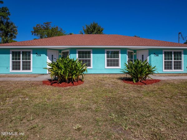 185 DONNER Road, Atlantic Beach, FL 32233