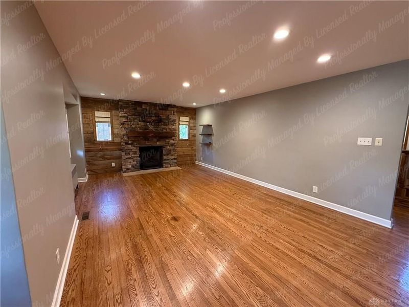 333 Thruston Boulevard, Oakwood, OH 45419 Photo 5