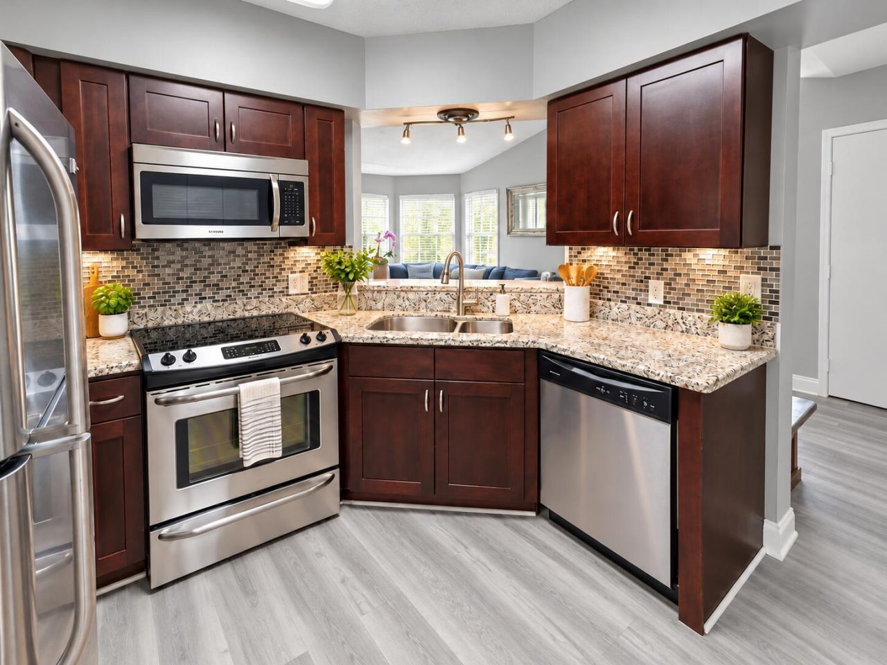 815 W Boynton Beach Boulevard, Unit 12-206, Boynton Beach, FL 33426 Photo