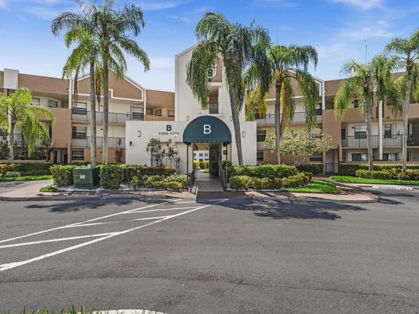7216 Fairfax Drive, Unit 109, Tamarac, FL 33321