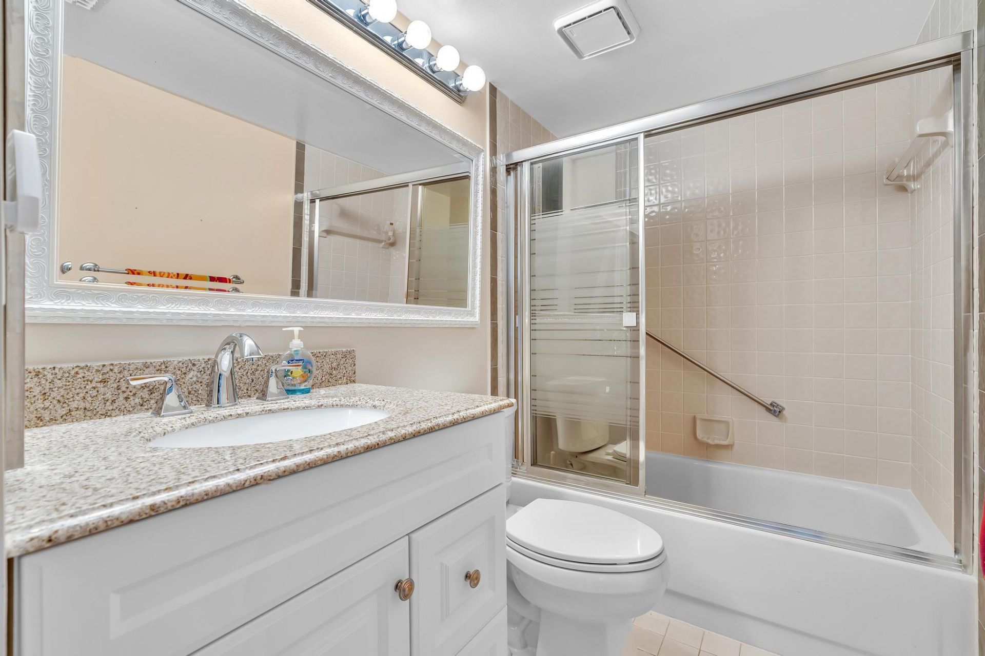7216 Fairfax Drive, Unit 109, Tamarac, FL 33321 Photo