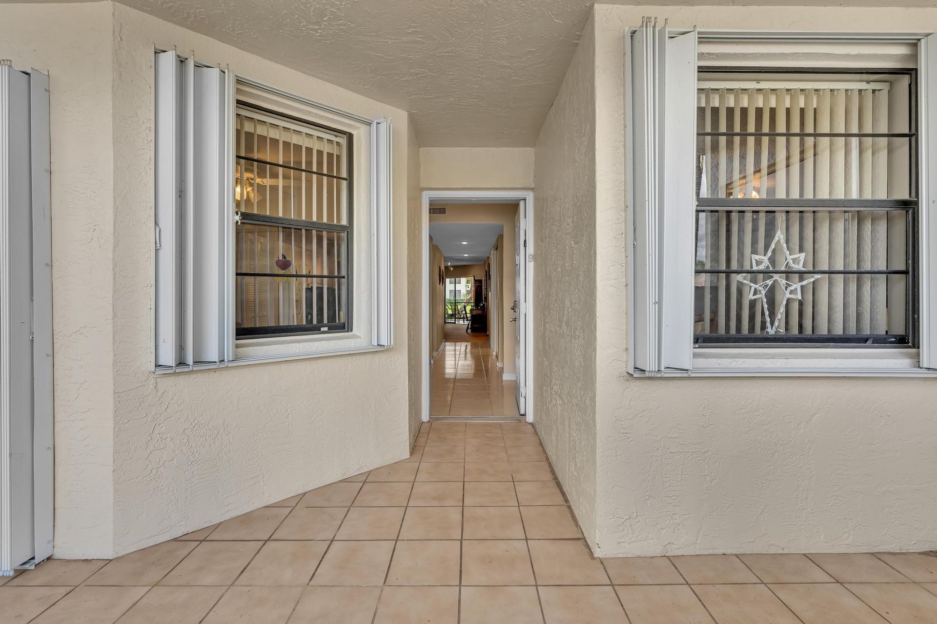 7216 Fairfax Drive, Unit 109, Tamarac, FL 33321 Photo