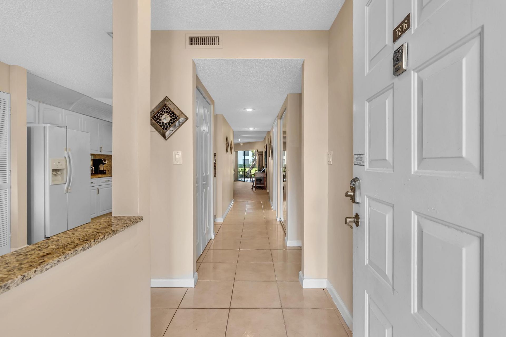 7216 Fairfax Drive, Unit 109, Tamarac, FL 33321 Photo