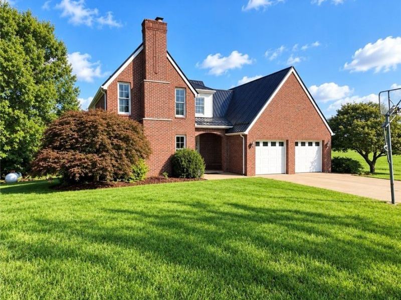 65893 Mcgregor Hill Road, Bellaire, OH 43906 Photo 3
