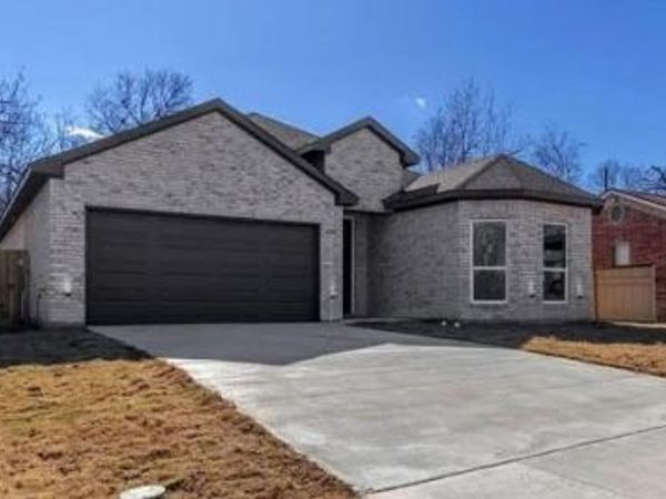 1336 E Fogg Street, Fort Worth, TX 76115