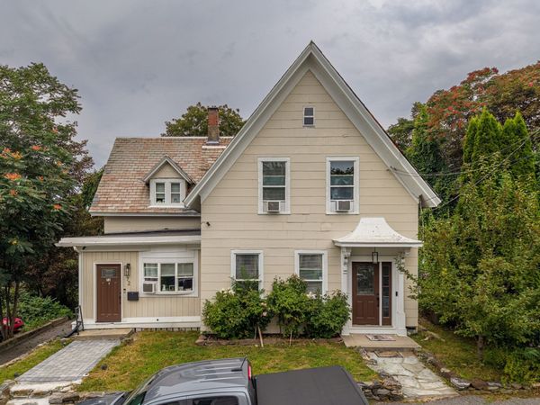 72 Mount Vernon St, Fitchburg, MA 01420