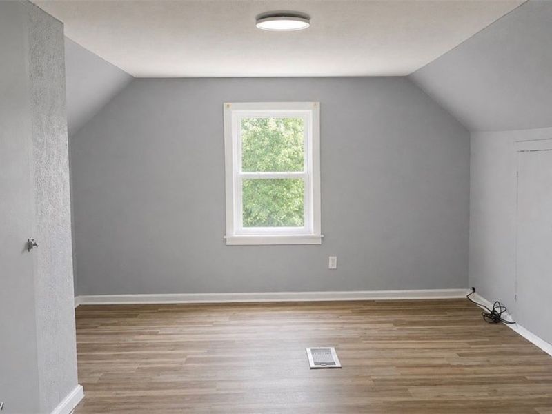 4197 E 160th Street, Cleveland, OH 44128 Photo 11