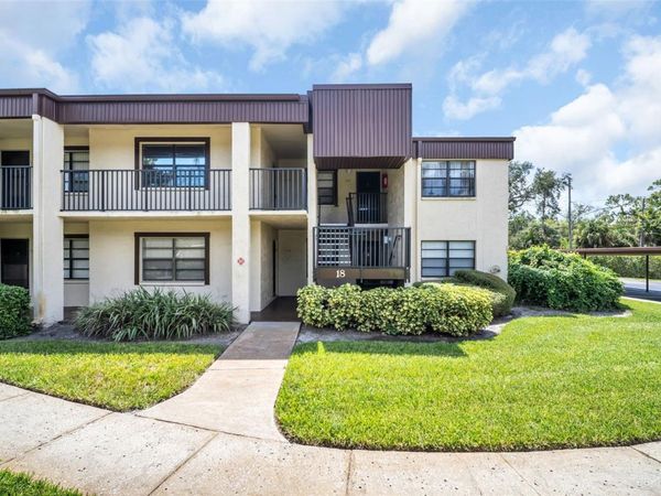2400 WINDING CREEK BOULEVARD , Unit 18-105, CLEARWATER, FL 33761