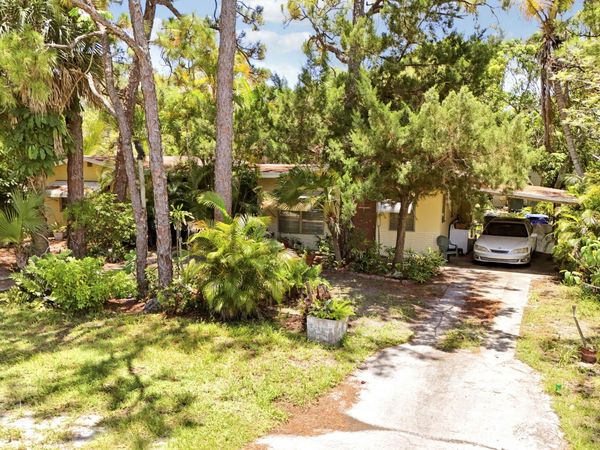 142 2ND Street, Jupiter, FL 33458