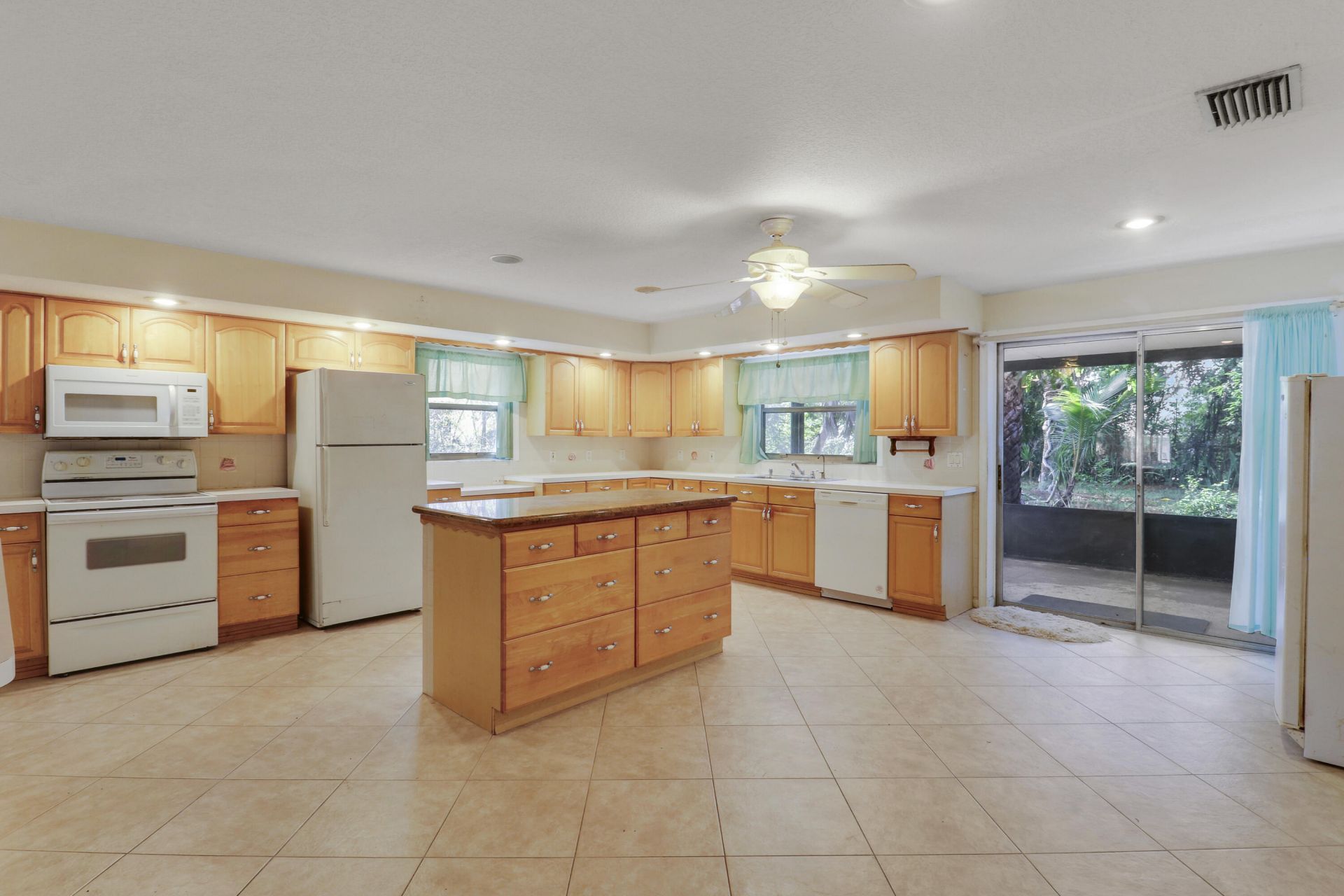 142 2nd Street, Jupiter, FL 33458 Photo