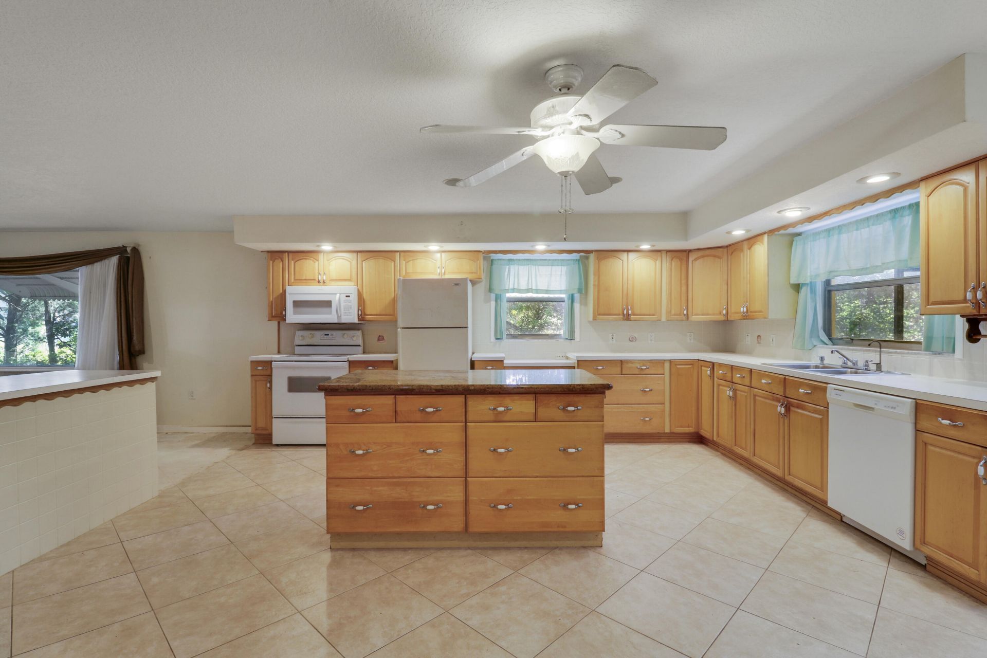 142 2nd Street, Jupiter, FL 33458 Photo