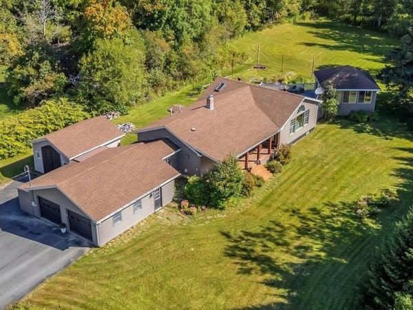 61 Pleasant Street , Rangeley, ME 04970