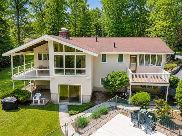 9 West Ridge Dr, Sharon, MA 02067