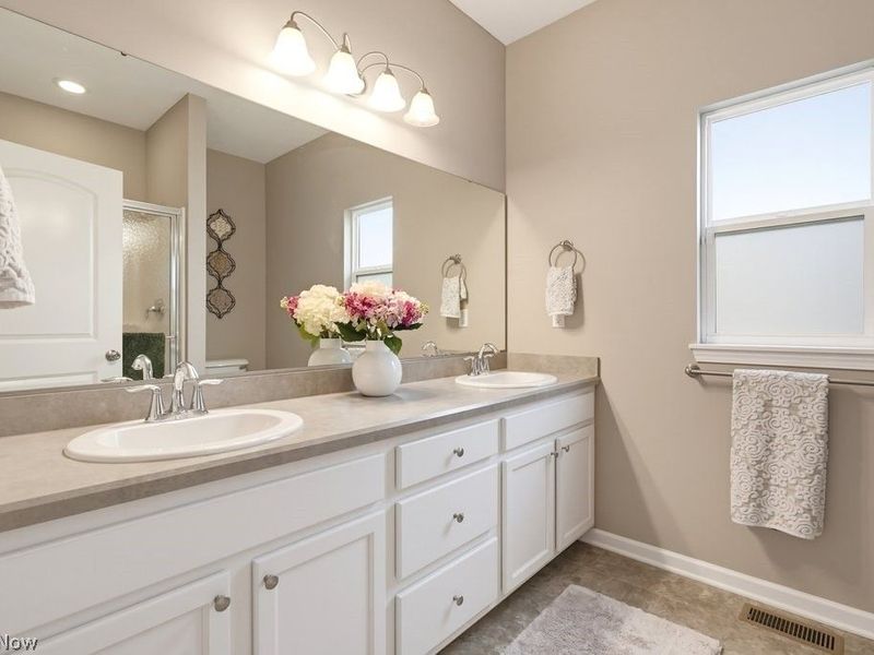 13953 Laurelbrook Oval, Strongsville, OH 44136 Photo 21