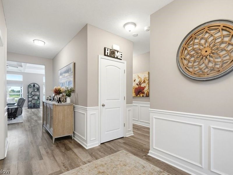 13953 Laurelbrook Oval, Strongsville, OH 44136 Photo 4