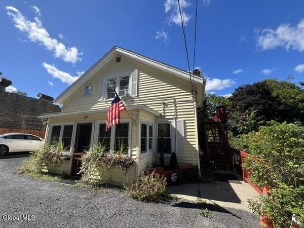 29 Jerome Avenue, Cairo, NY 12413