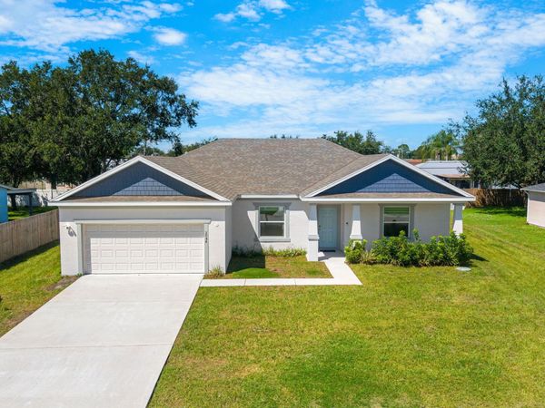 2044 SW AMERICANA Street, Port St. Lucie, FL 34953