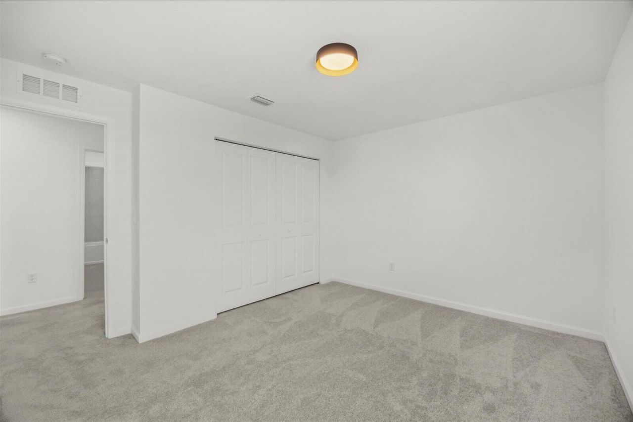 11065 NW Pondside Lane, Port Saint Lucie, FL 34987 Photo