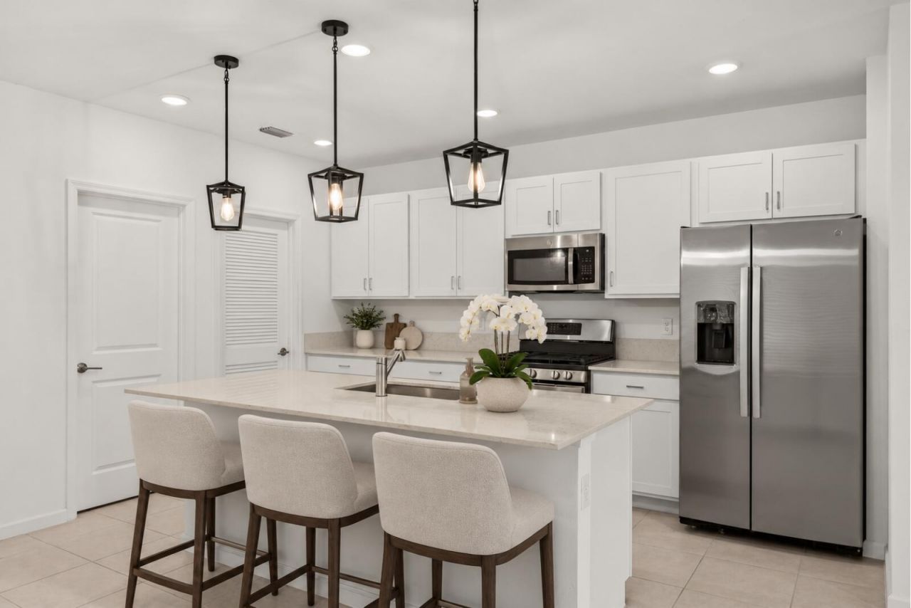 11065 NW Pondside Lane, Port Saint Lucie, FL 34987 Photo