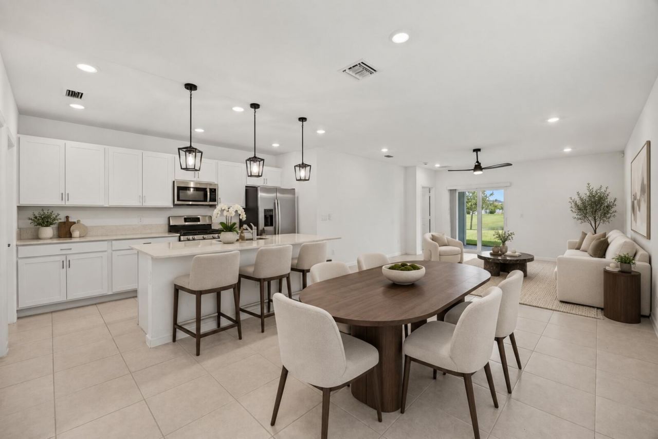 11065 NW Pondside Lane, Port Saint Lucie, FL 34987 Photo