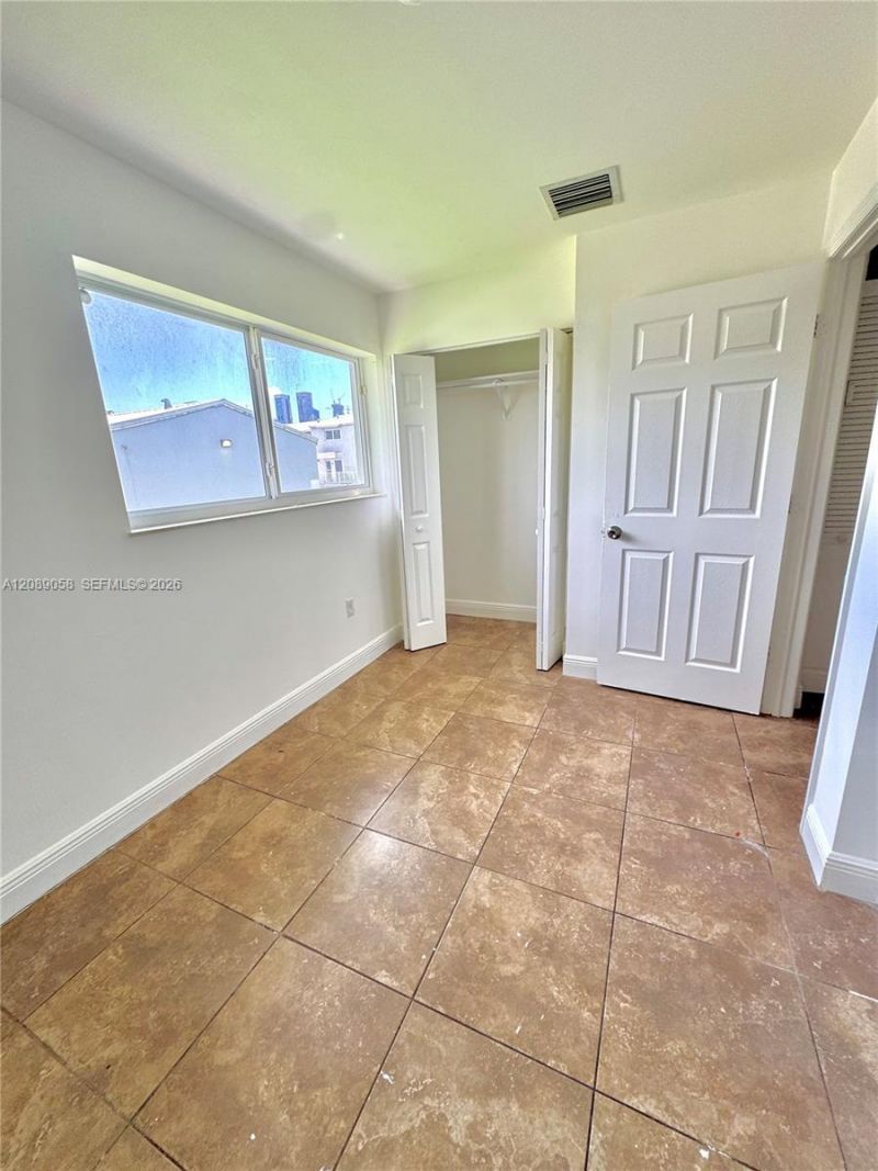 1968 NW 4th Ct, Unit 323, Miami, FL 33136 Photo