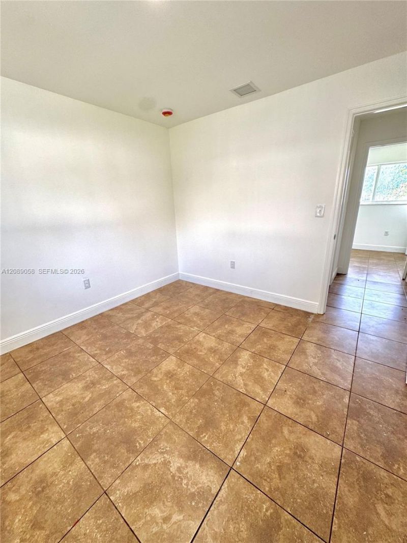 1968 NW 4th Ct, Unit 323, Miami, FL 33136 Photo