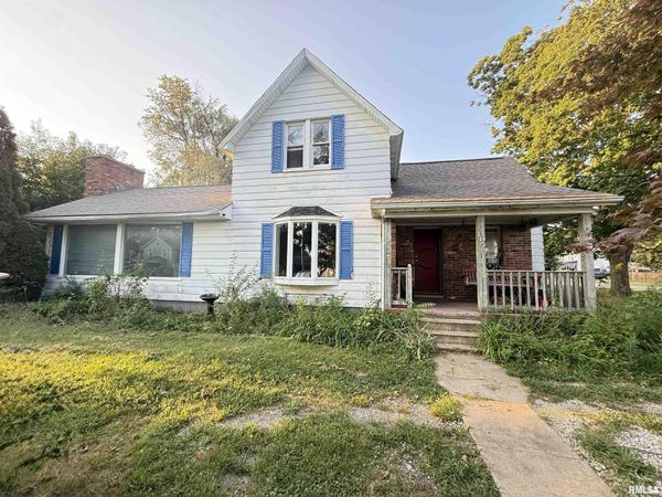 115 E 2ND Street, Deer Creek, IL 61733