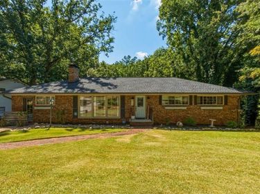 613 Holly Drive S, Gainesville, GA 30501