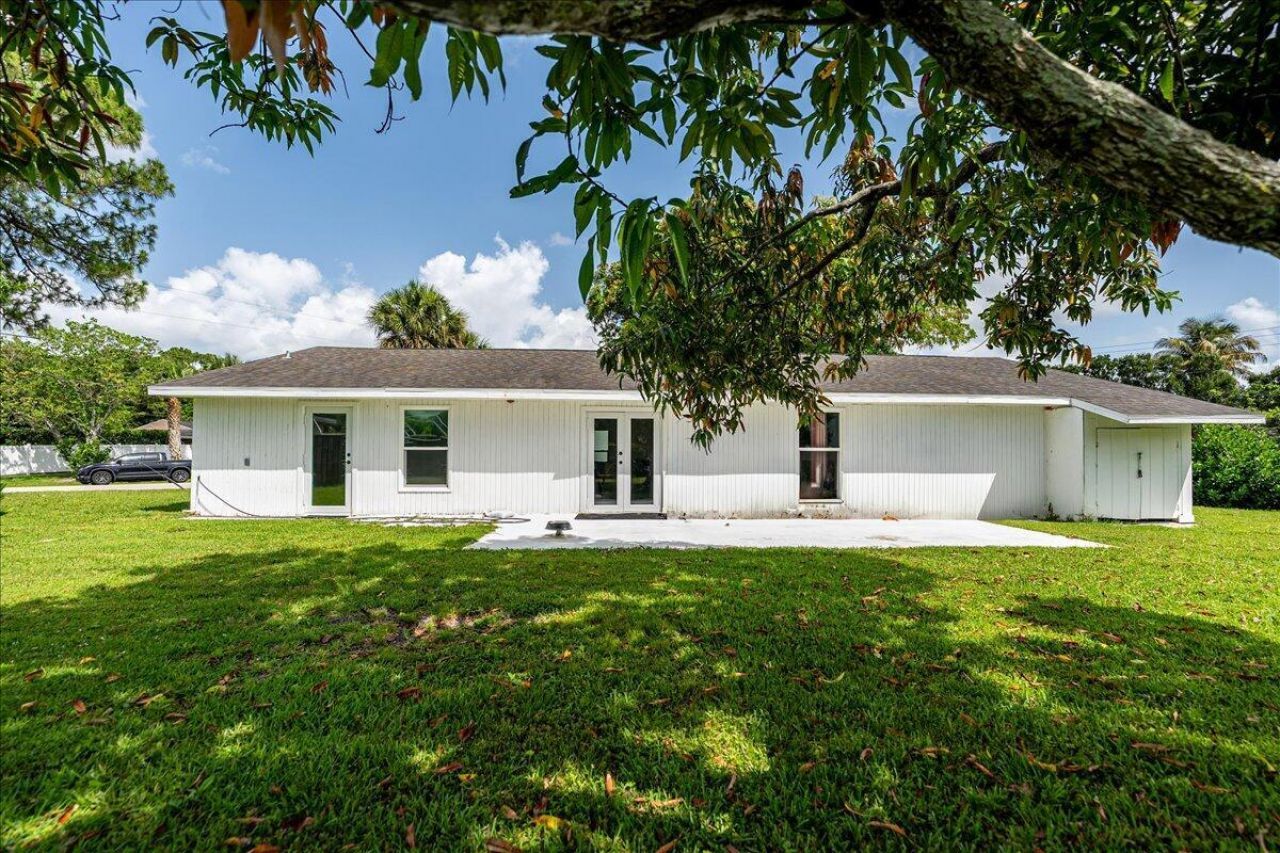 300 SW Prima Vista Boulevard, Port Saint Lucie, FL 34983 Photo