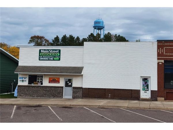 6355 Kobmagergade , Askov, MN 55704