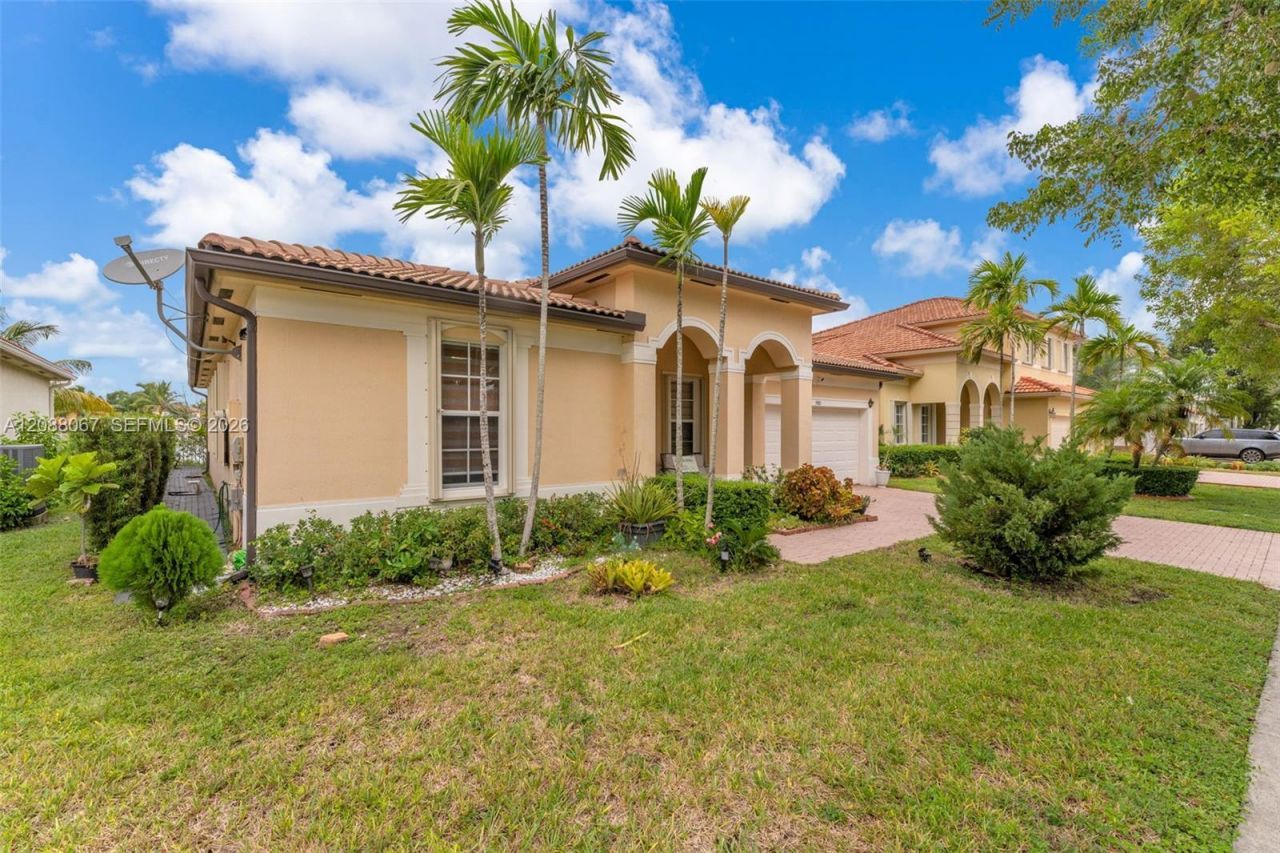 3985 NE 15th St, Homestead, FL 33033 Photo