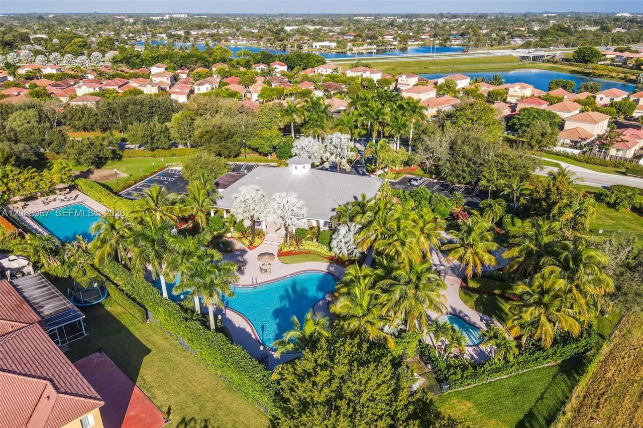 3985 NE 15th St, Homestead, FL 33033 Photo