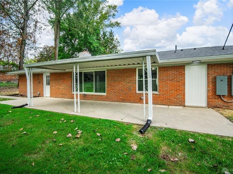 2743 Ironwood Drive, Springfield, OH 45504 Photo 32