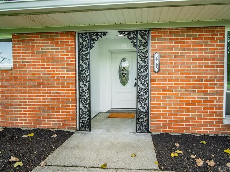 2743 Ironwood Drive, Springfield, OH 45504 Photo 4