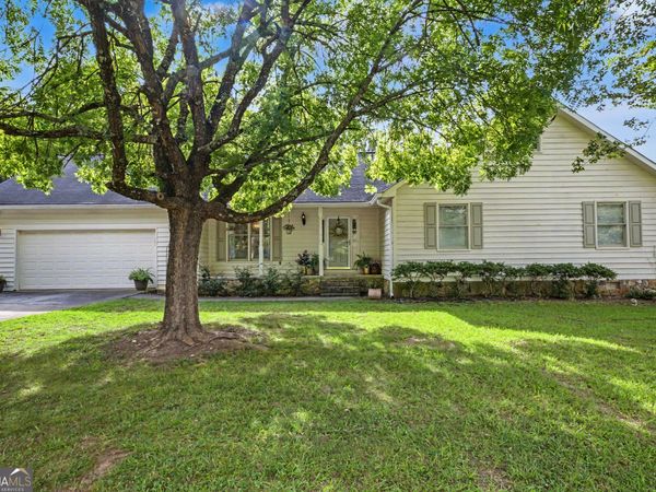 1728 Honeybee Creek Drive, Griffin, GA 30224