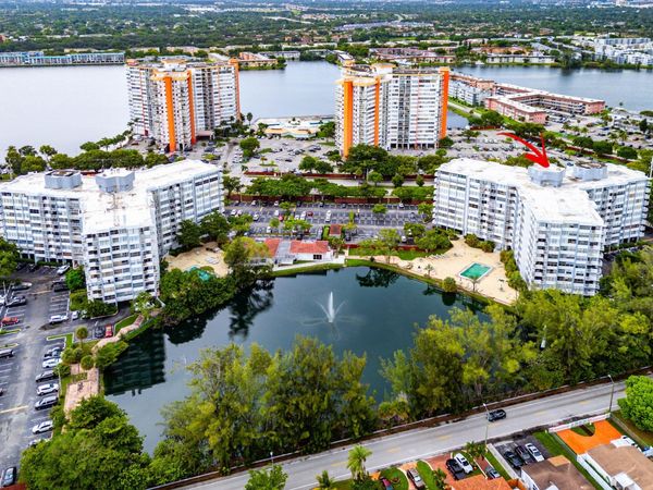 1300 NE Miami Gardens Drive, Unit 308E, Miami, FL 33179