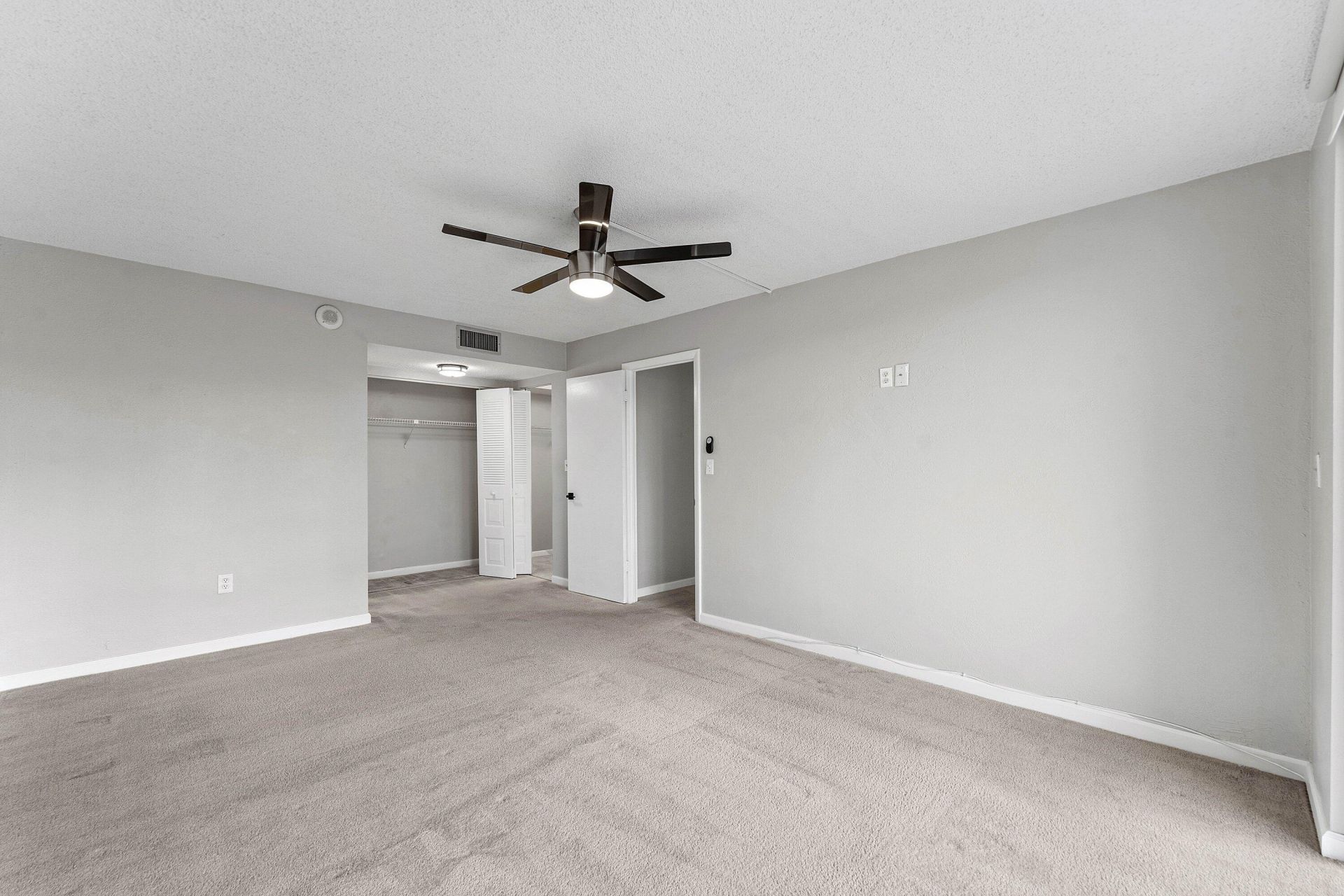 1300 NE Miami Gardens Drive, Unit 308E, Miami, FL 33179 Photo