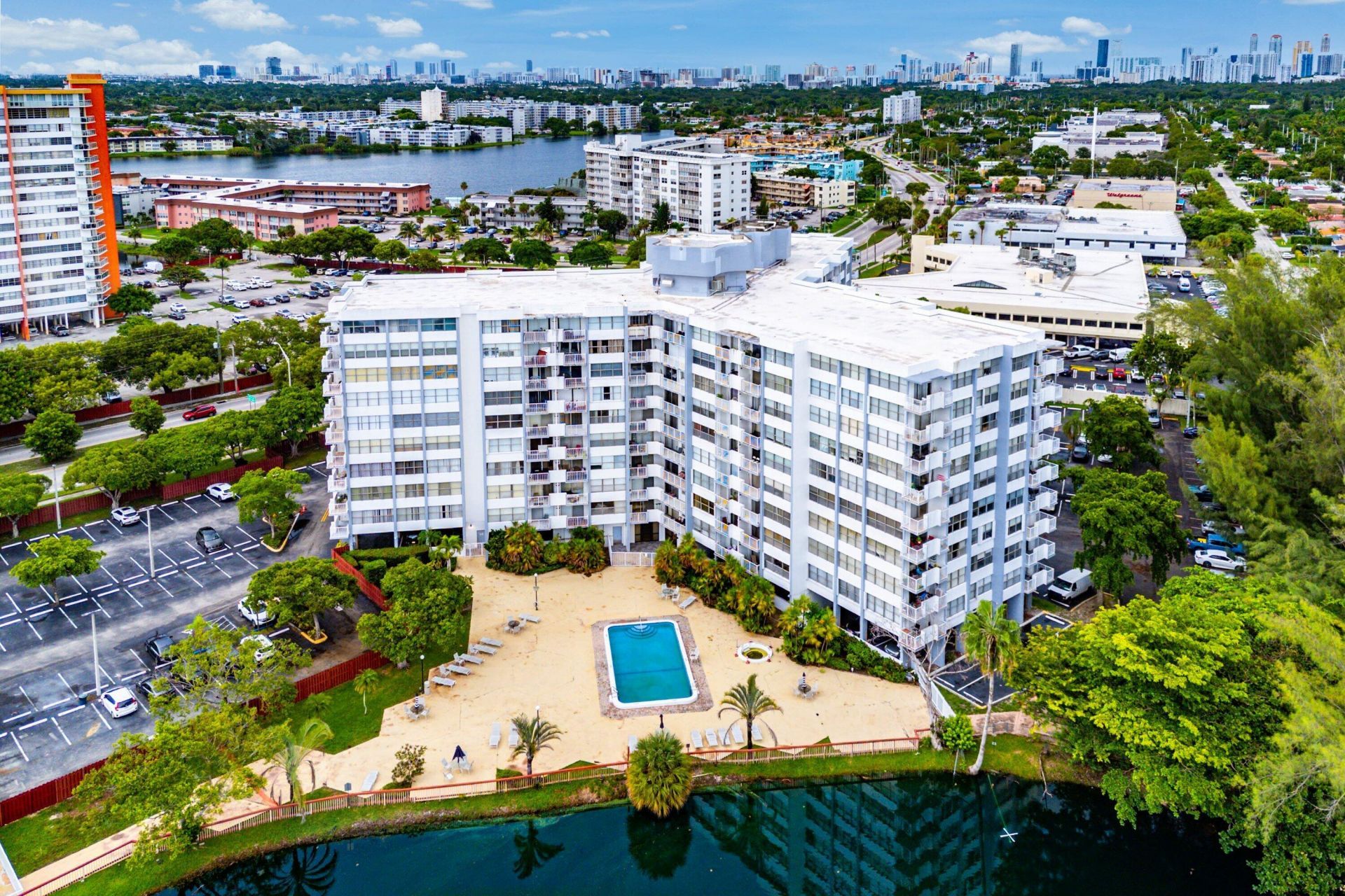 1300 NE Miami Gardens Drive, Unit 308E, Miami, FL 33179 Photo
