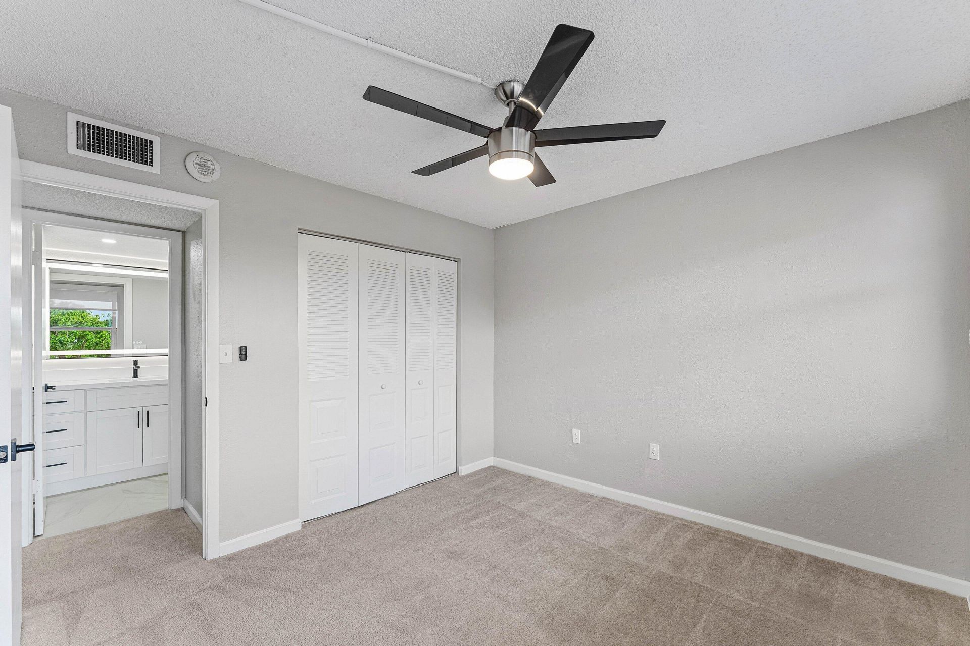 1300 NE Miami Gardens Drive, Unit 308E, Miami, FL 33179 Photo