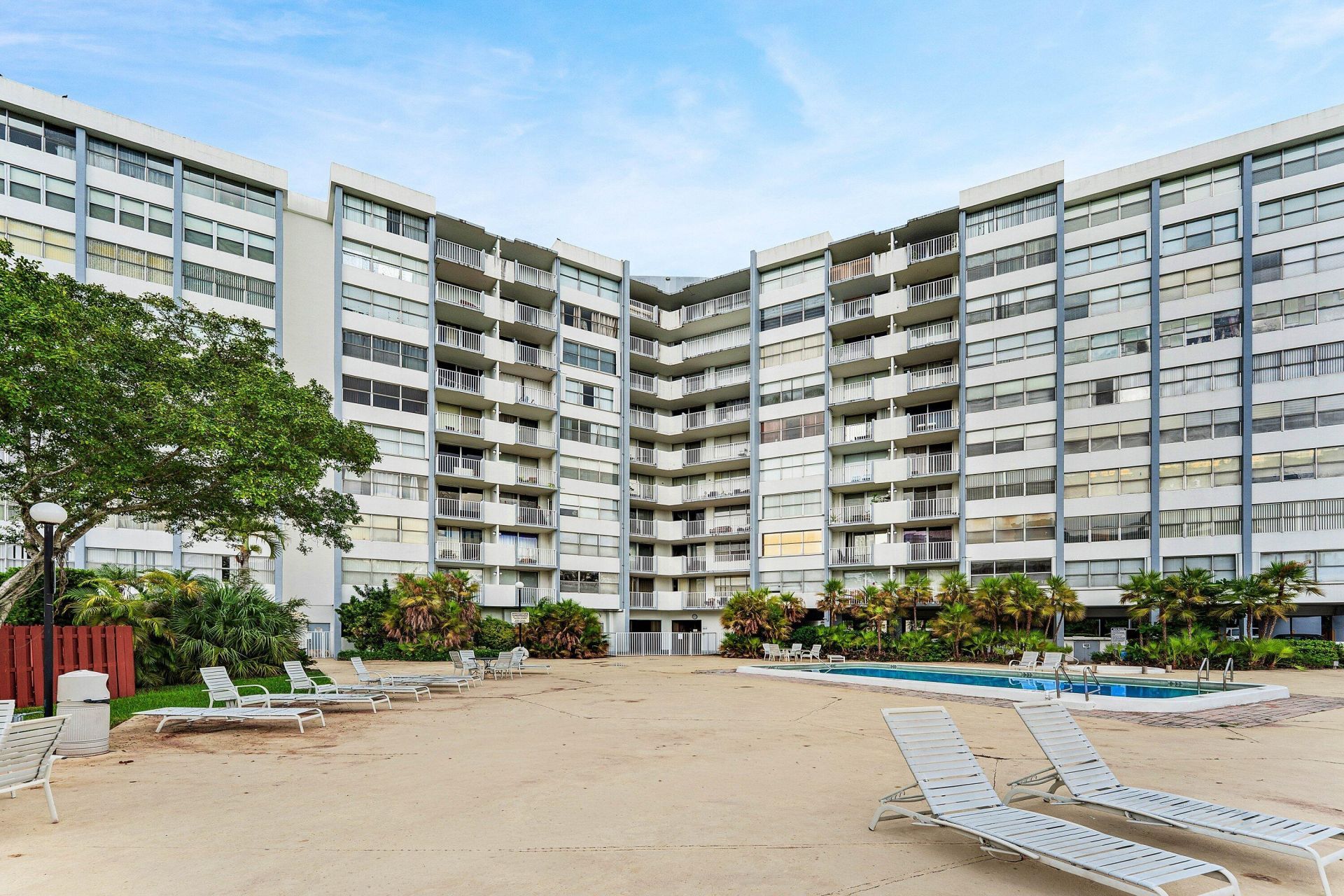 1300 NE Miami Gardens Drive, Unit 308E, Miami, FL 33179 Photo